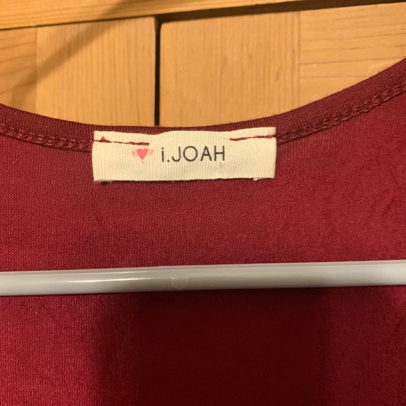 Flare sleeve dress - Picture 2 of 5